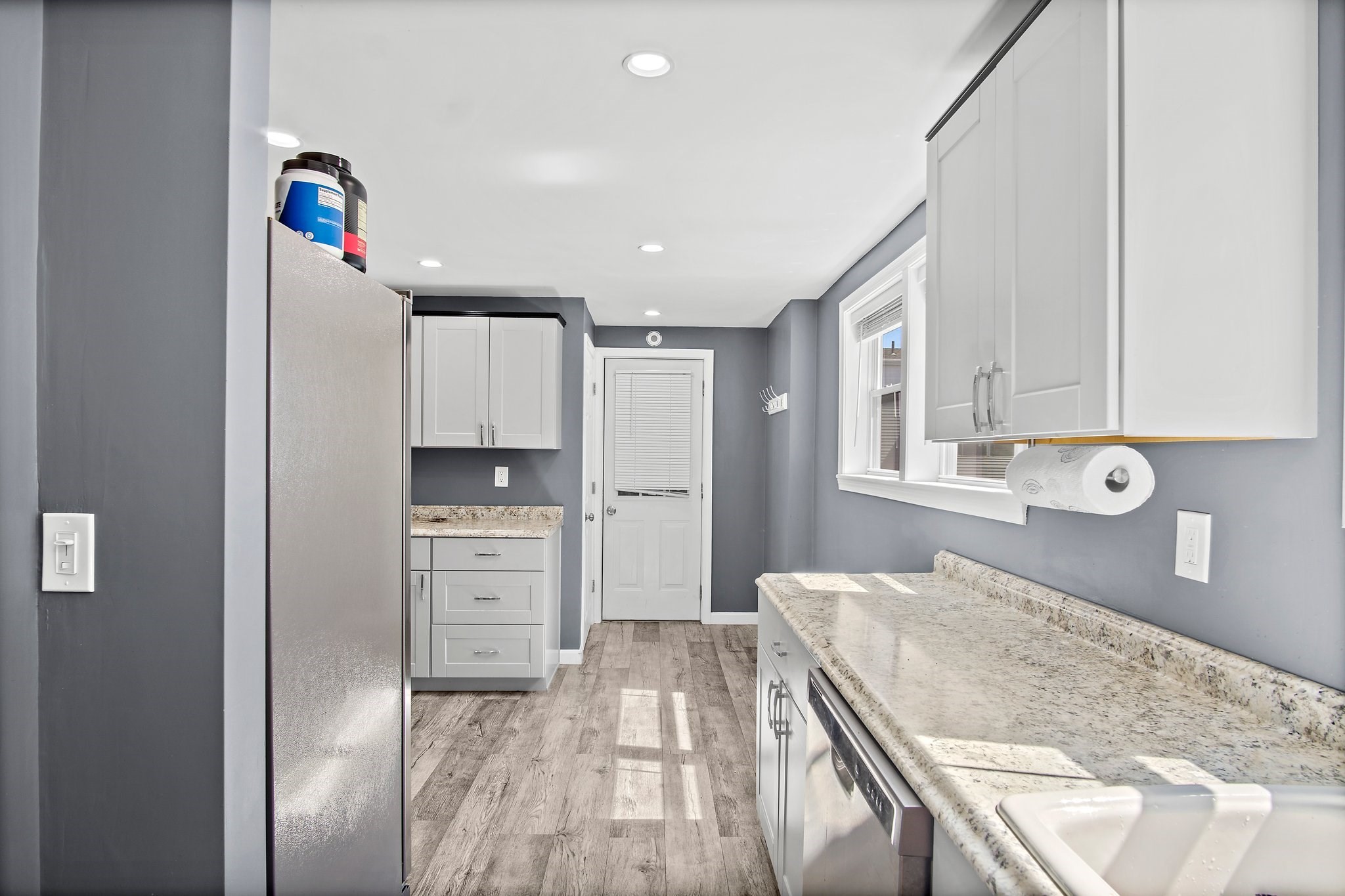 24 Englewood Ave # 24a Property Photo 22
