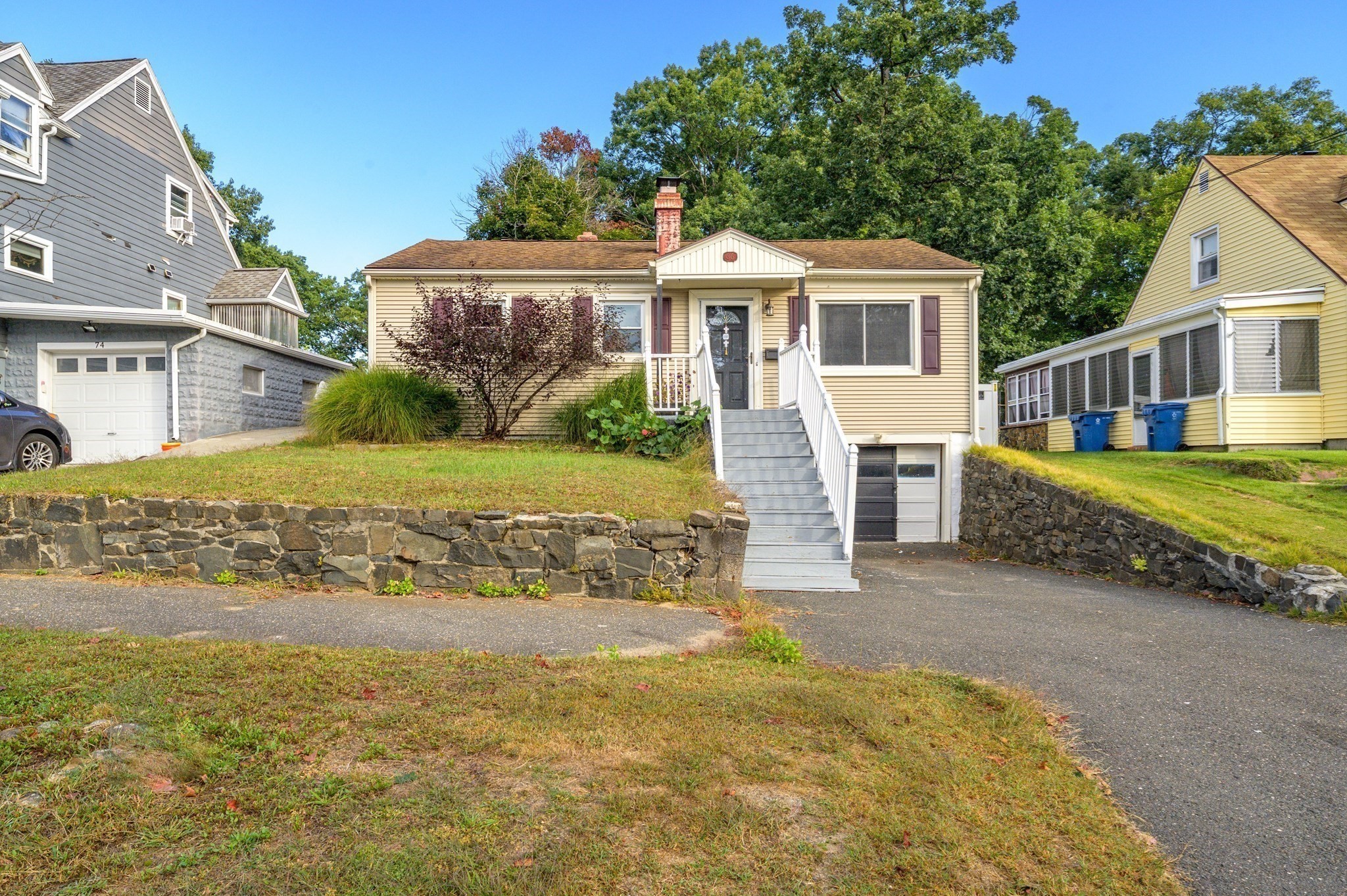 66 Hillside Ave Property Photo 2