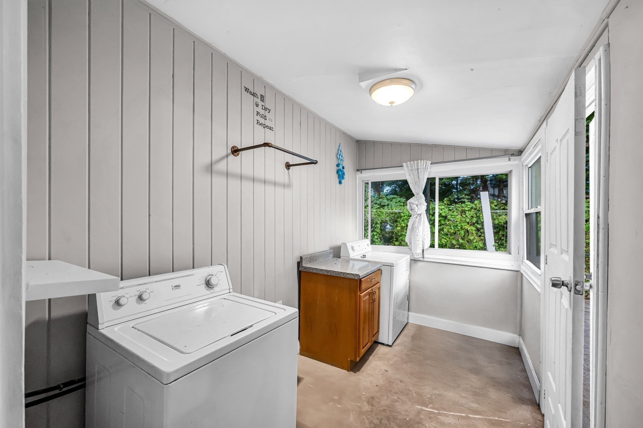 66 Hillside Ave Property Photo 23