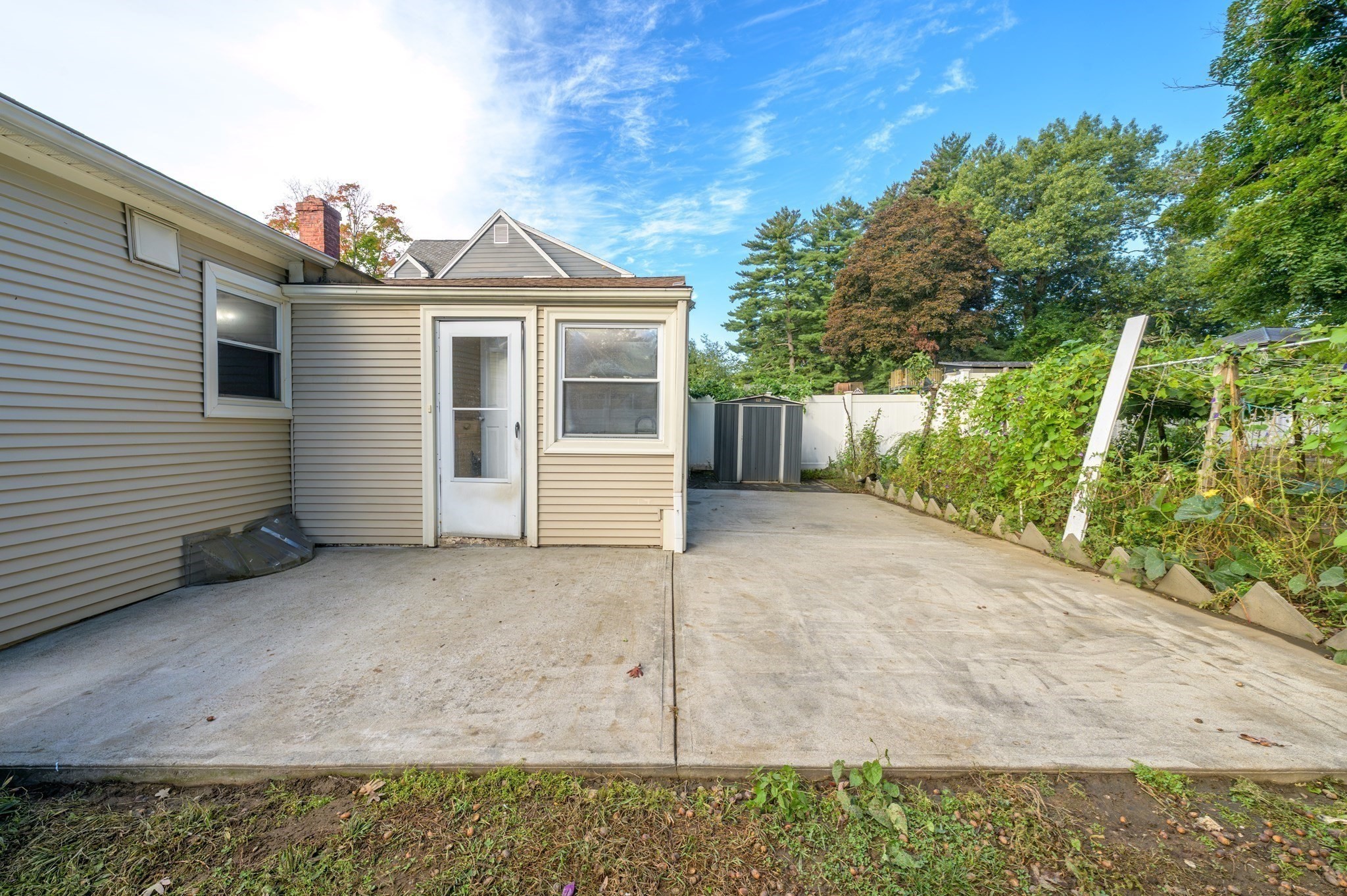 66 Hillside Ave Property Photo 29