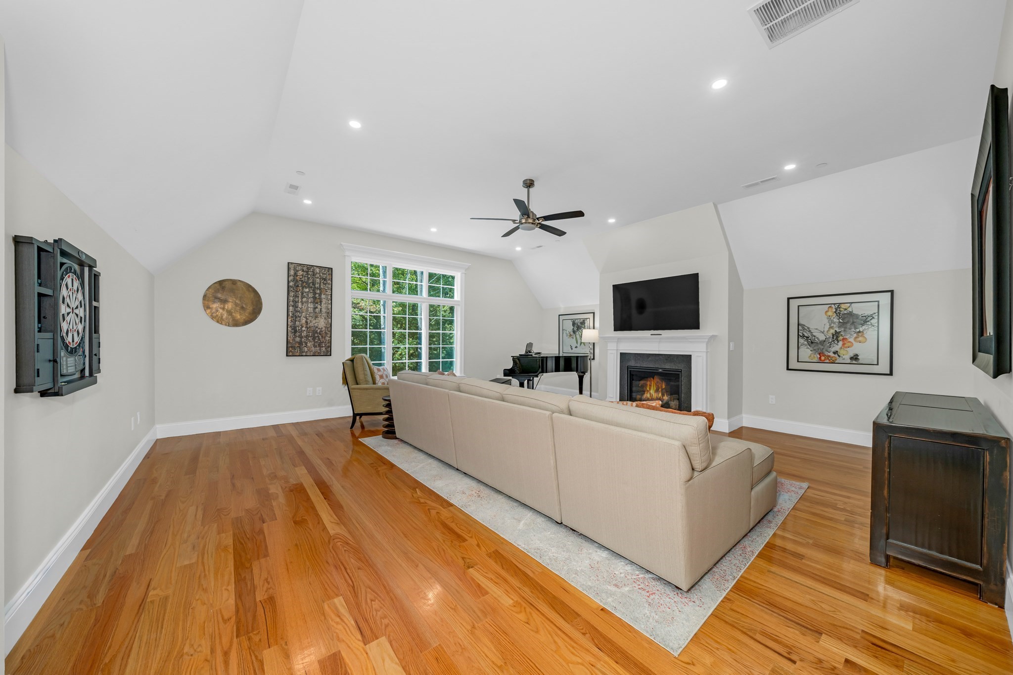 10 Robert Dr # 10 Property Photo 18
