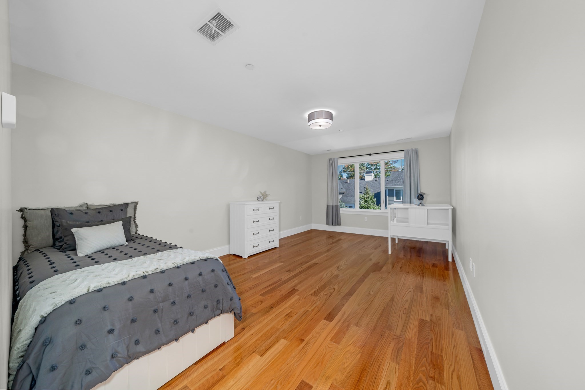 10 Robert Dr # 10 Property Photo 25