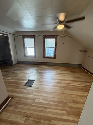148 Hamlet St Property Photo 12