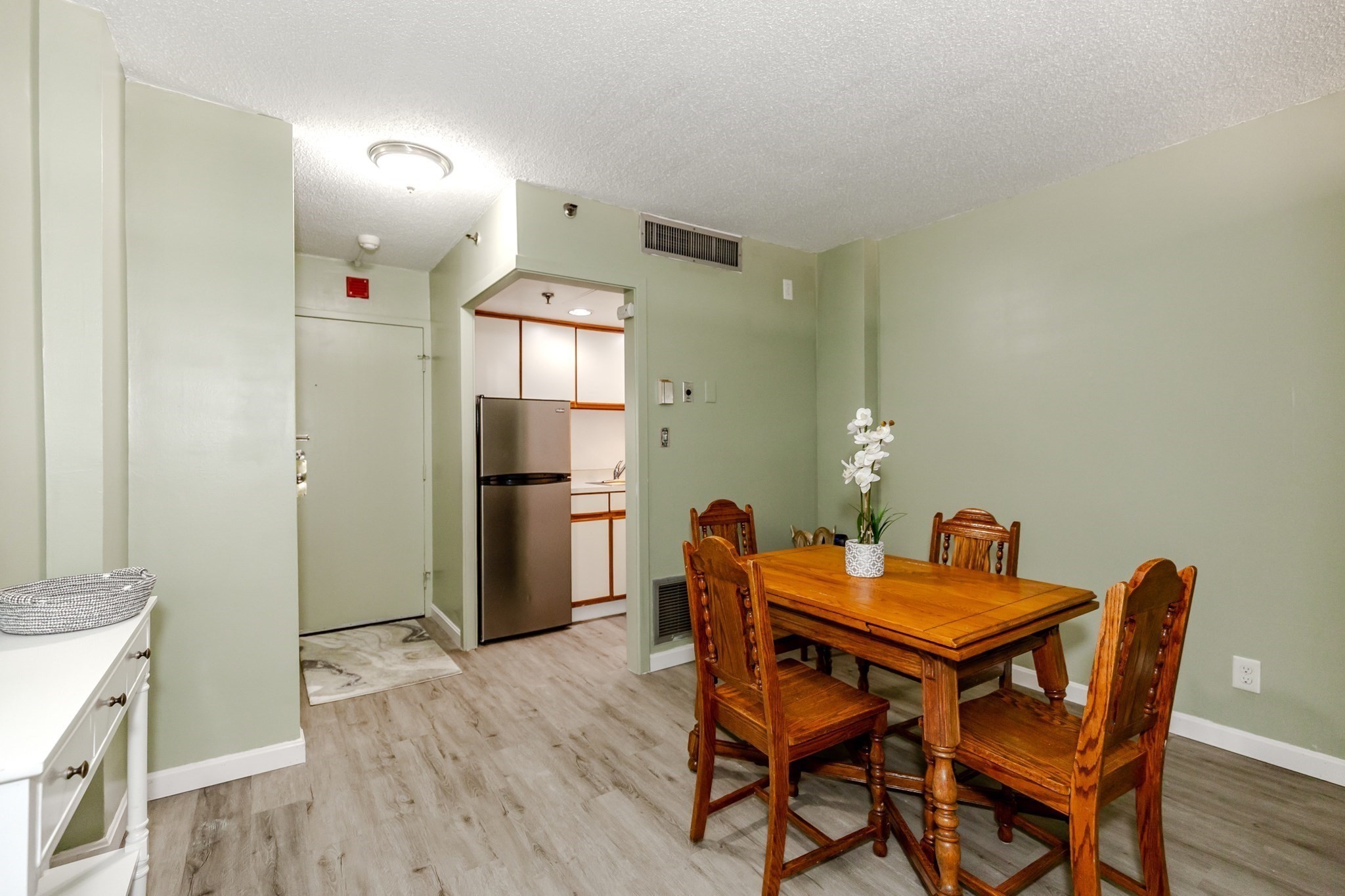 70 Southbridge Street # 705 Property Photo 8