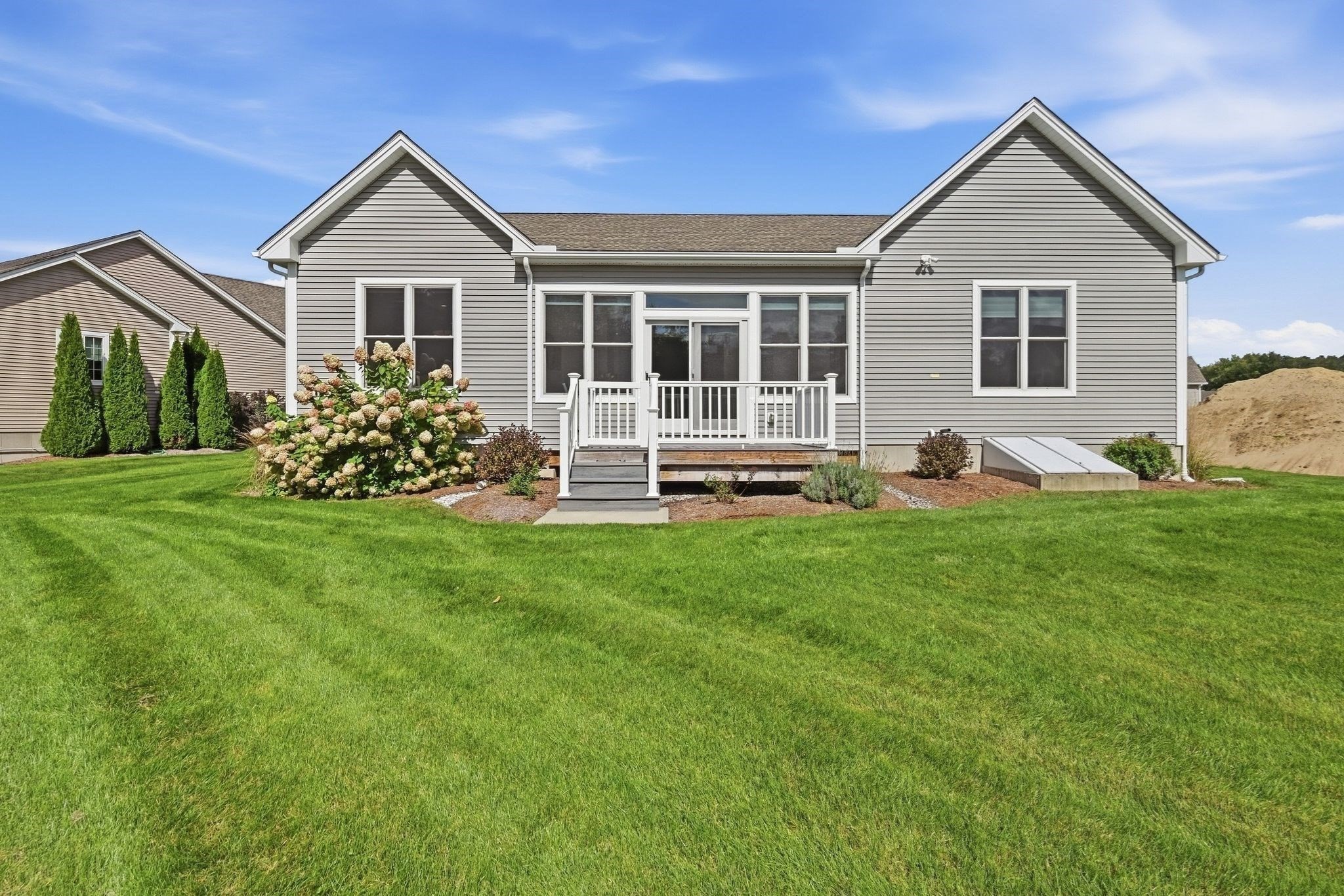 16 Ribbon Grass Ln # 16 Property Photo 1
