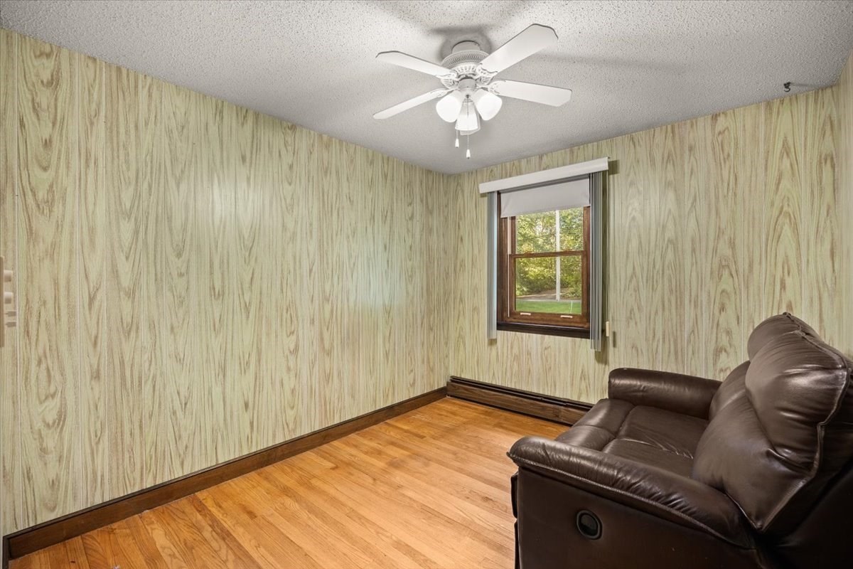 95 Christopher Cr Property Photo 18