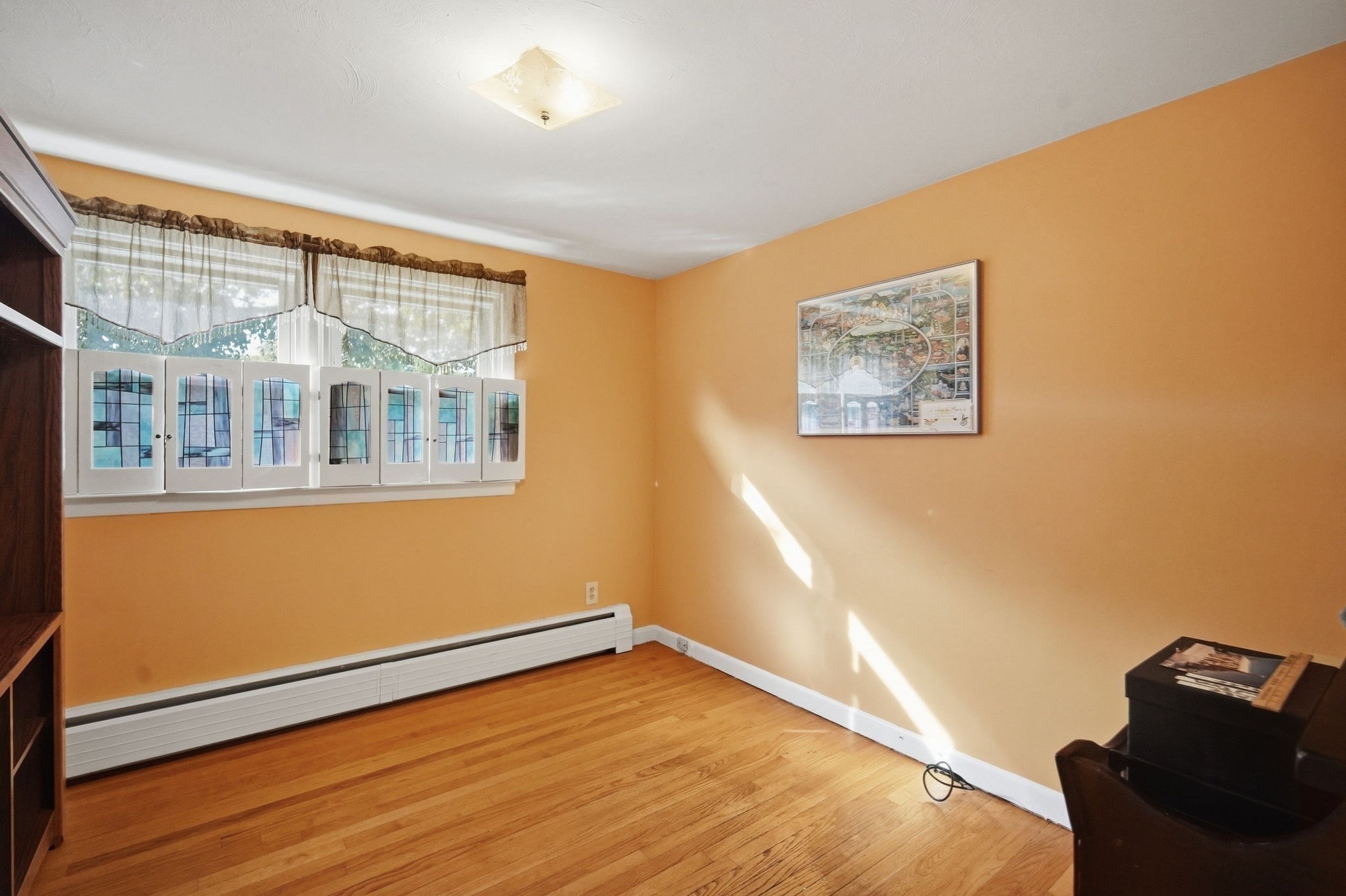 6 Sasur St Property Photo 12