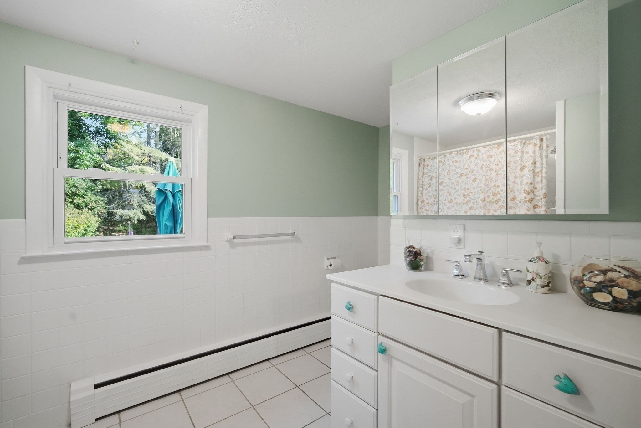 6 Sasur St Property Photo 14