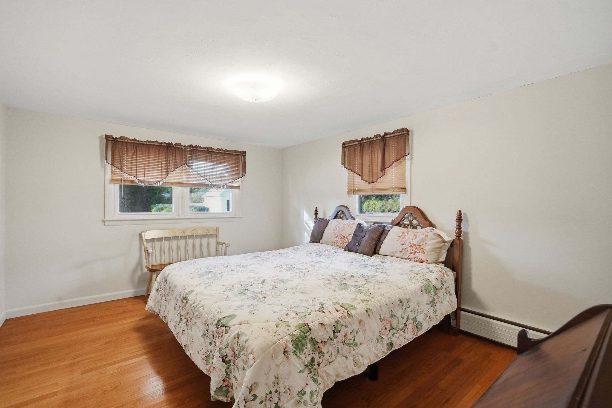 6 Sasur St Property Photo 15