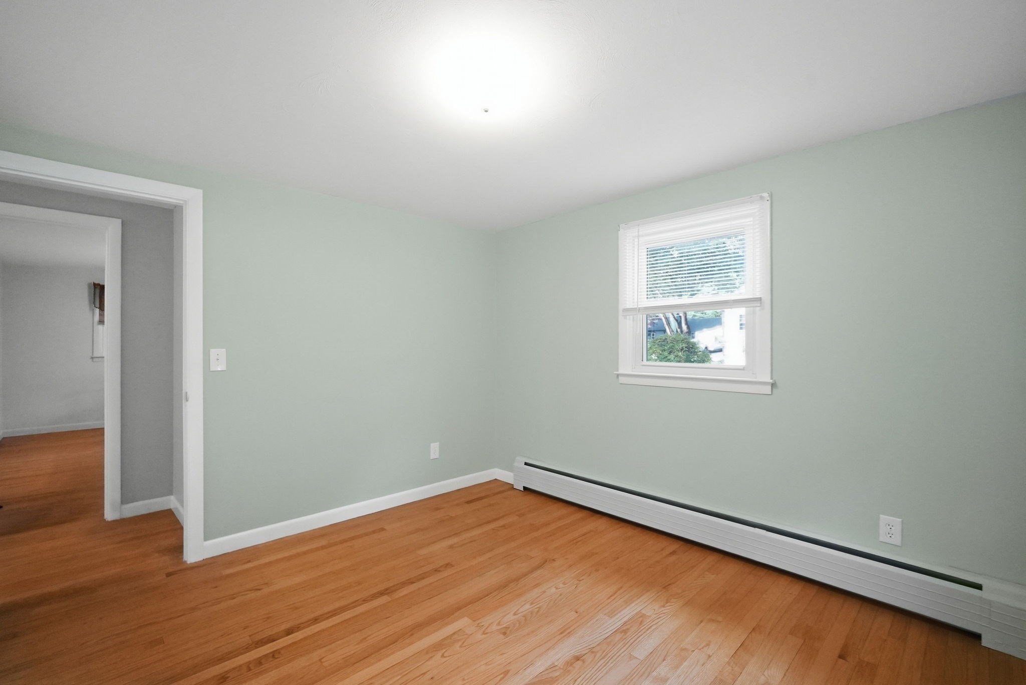 6 Sasur St Property Photo 18