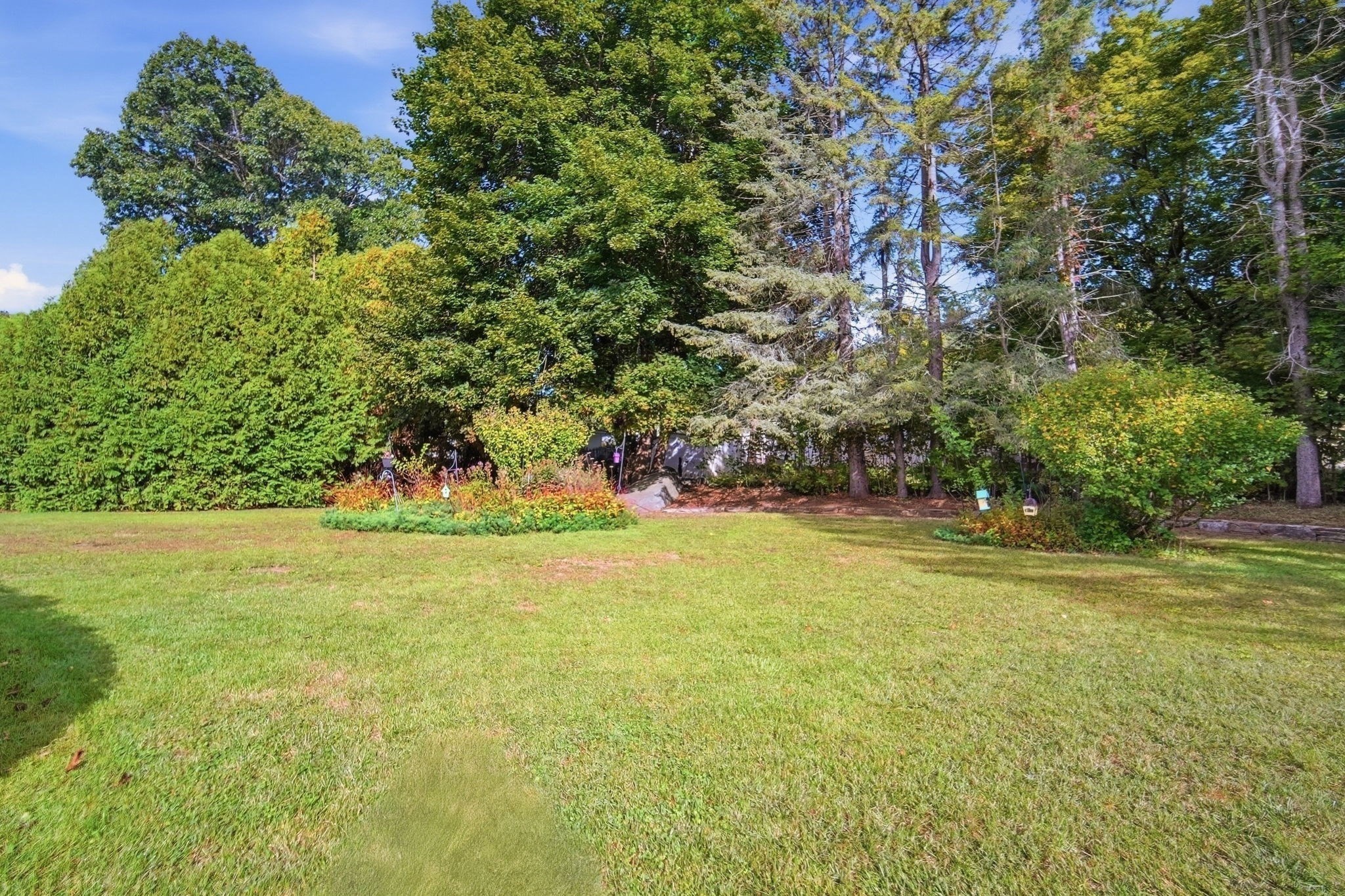 6 Sasur St Property Photo 34