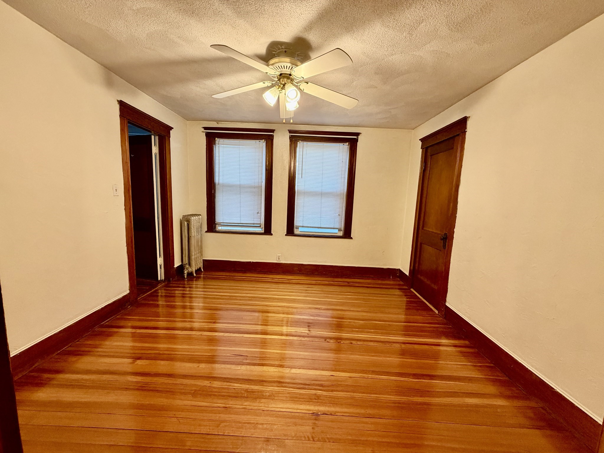 168 Middlesex Avenue # 1 Property Photo 6
