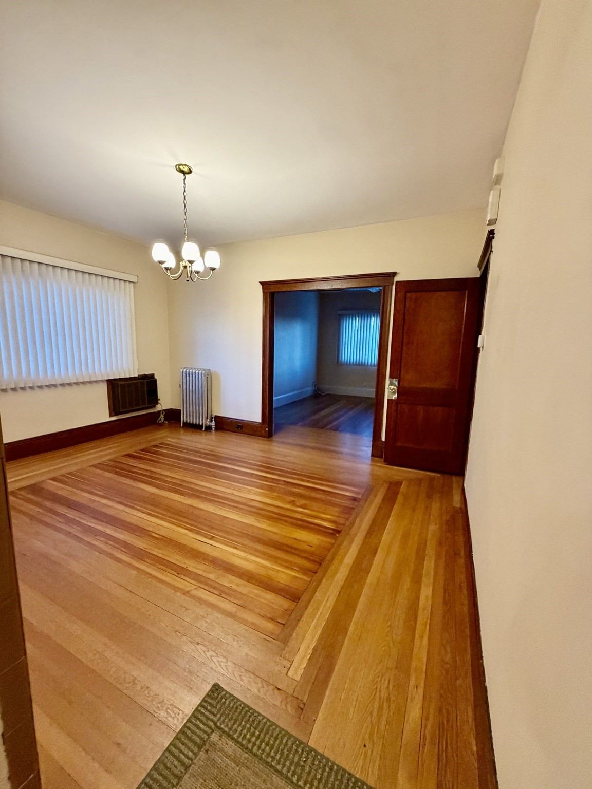 168 Middlesex Avenue # 1 Property Photo 7