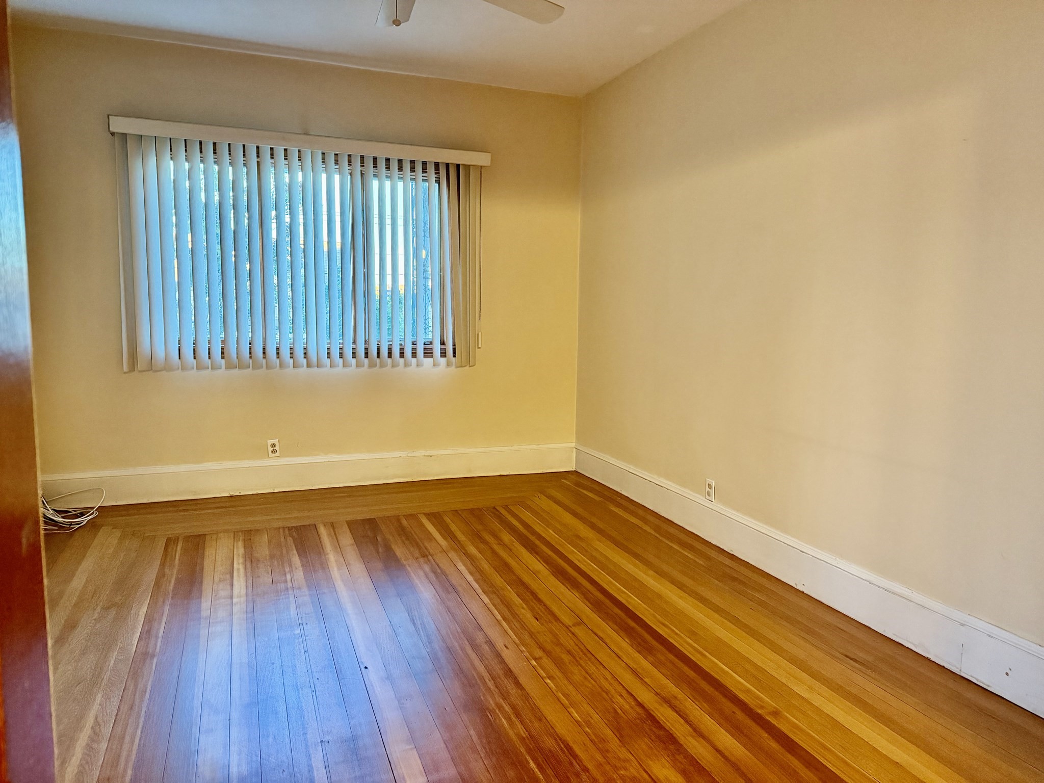 168 Middlesex Avenue # 1 Property Photo 11