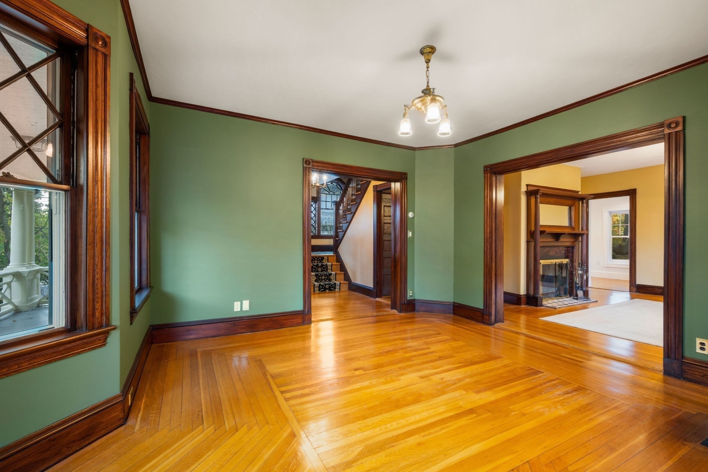37 Gleason St Property Photo 13