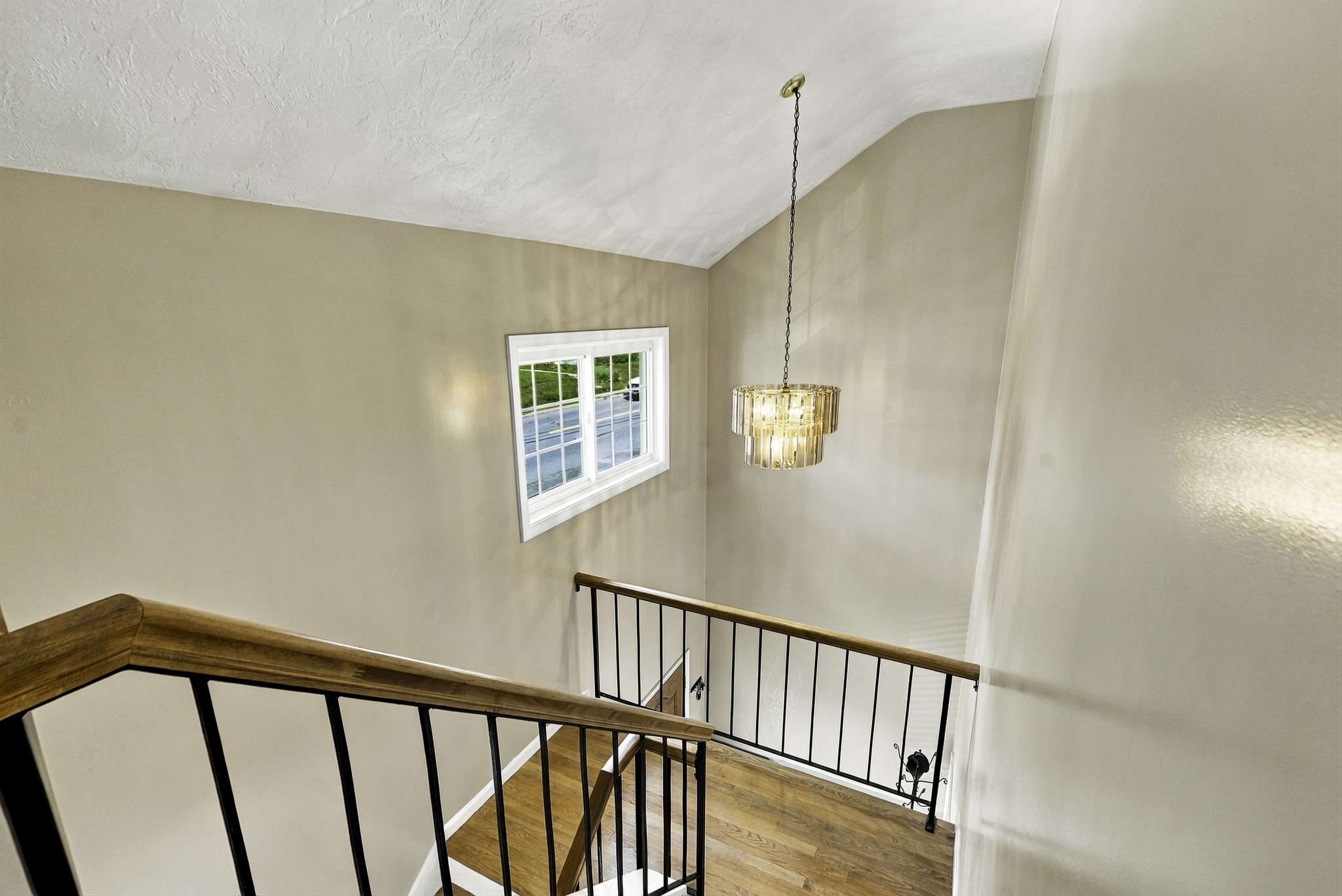102 Sunderland Rd Property Photo 13