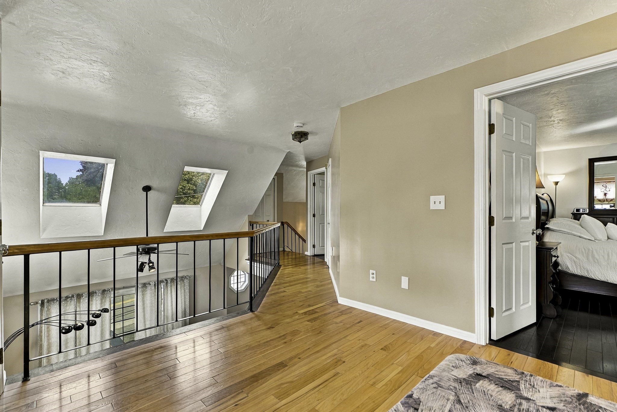 102 Sunderland Rd Property Photo 14