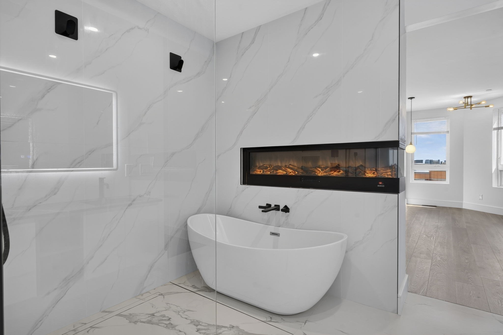 29 Woodford St # 3 Property Photo 19