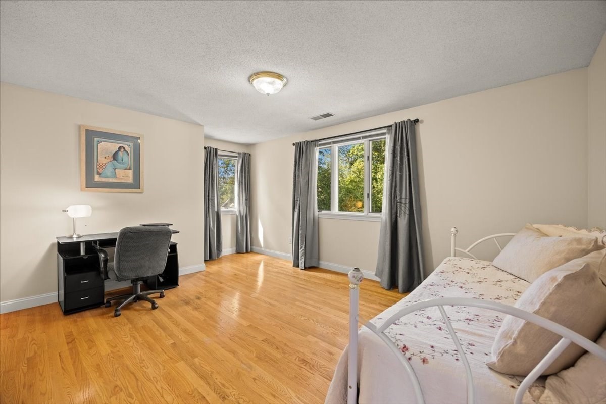 84 Jane Howland Dr Property Photo 22