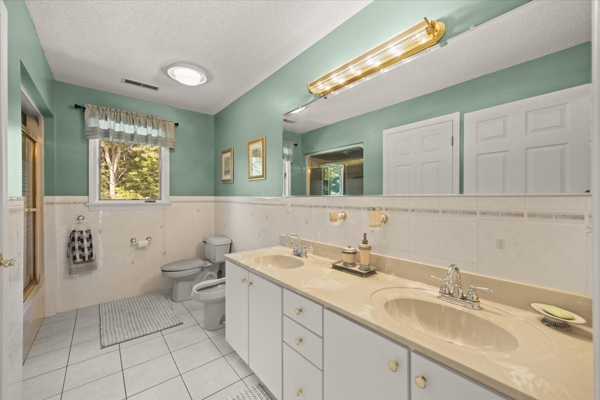84 Jane Howland Dr Property Photo 26