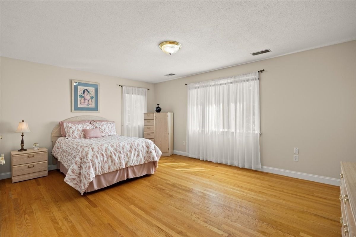 84 Jane Howland Dr Property Photo 28