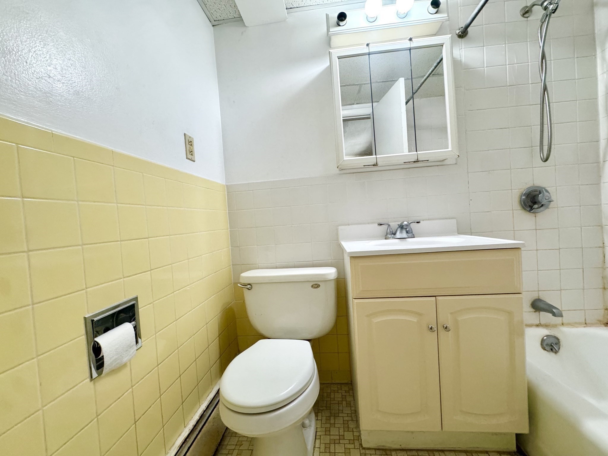 123 Sewall Ave # 3f Property Photo 10