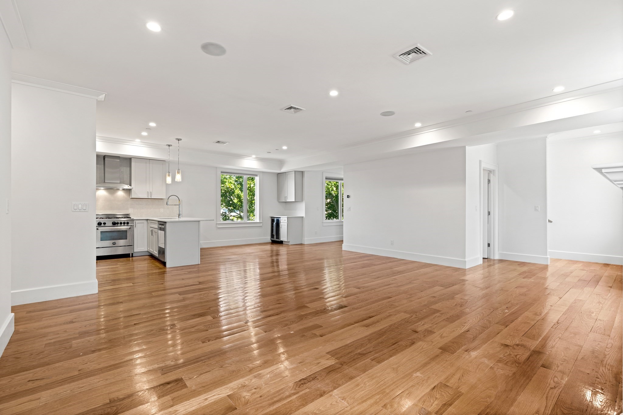 17 Vinton St # 5 Property Photo 15