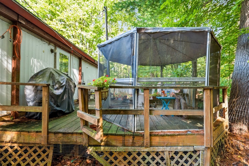 6 Learned Lane Property Photo 35