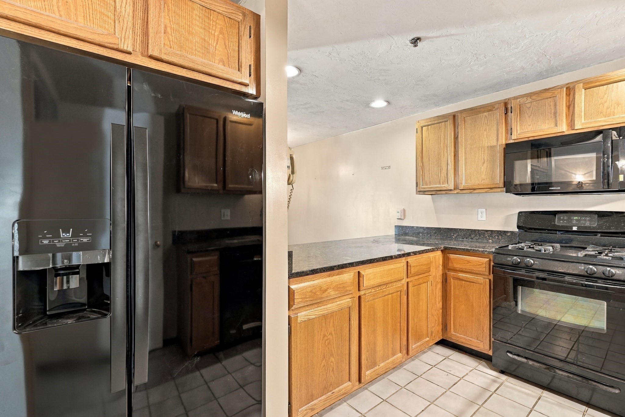175 Littleton Road # B6 Property Photo 6