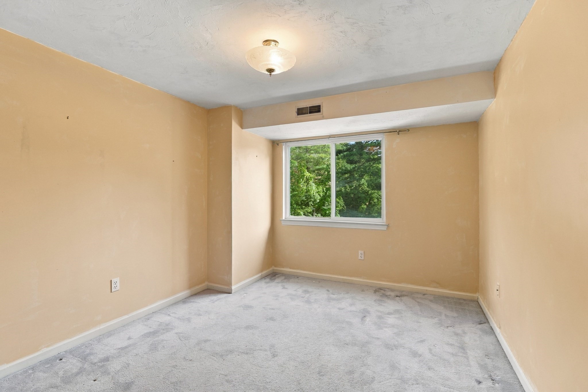 175 Littleton Road # B6 Property Photo 13