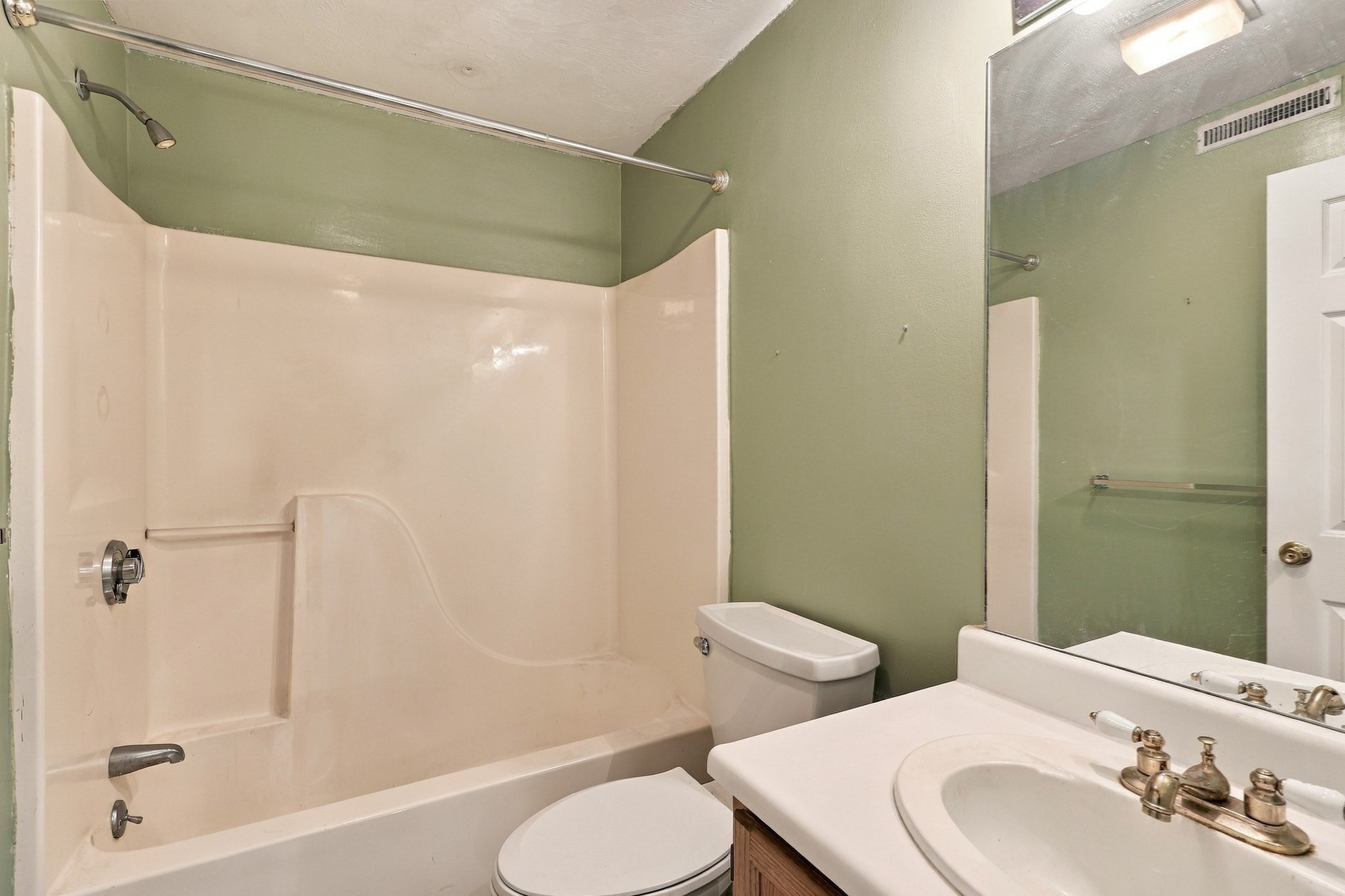 175 Littleton Road # B6 Property Photo 15