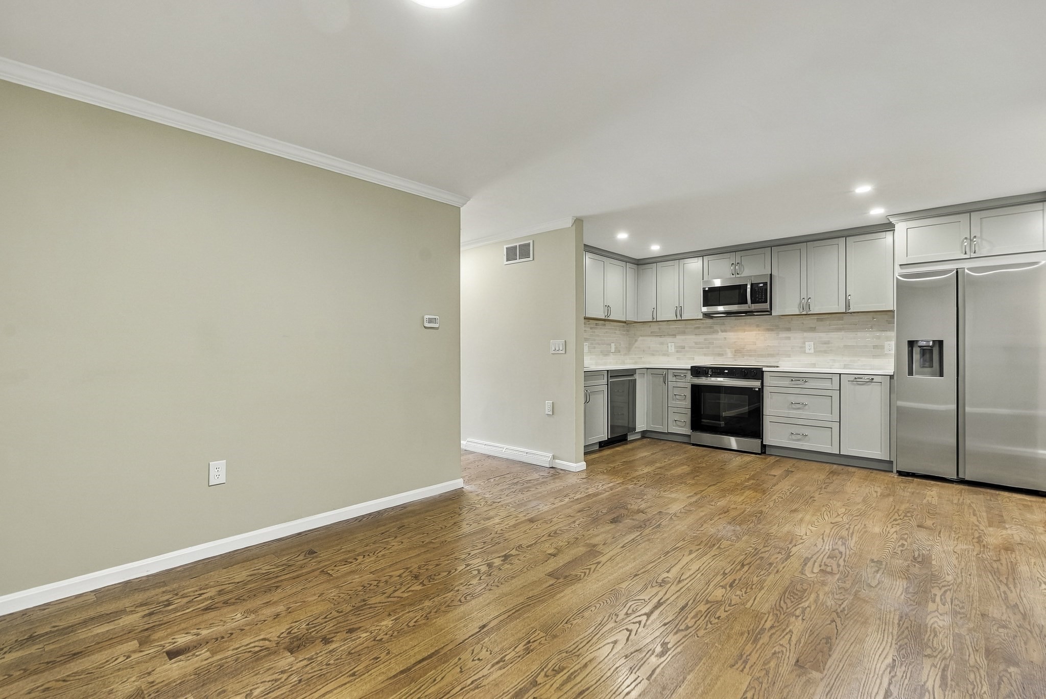 45 Lakeside Ave # 29 Property Photo 19