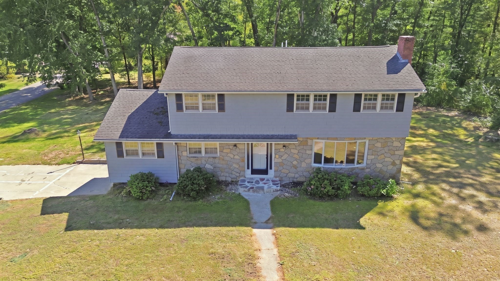 15 Maplewood Rd Property Photo 1