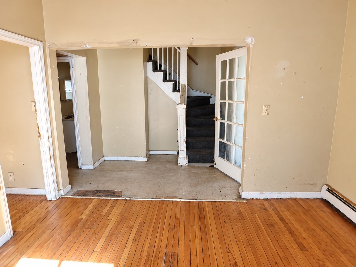 17 Rodman St Property Photo 4