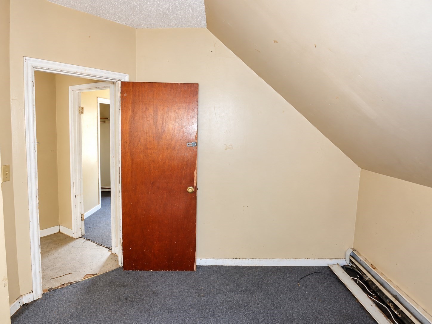 17 Rodman St Property Photo 12