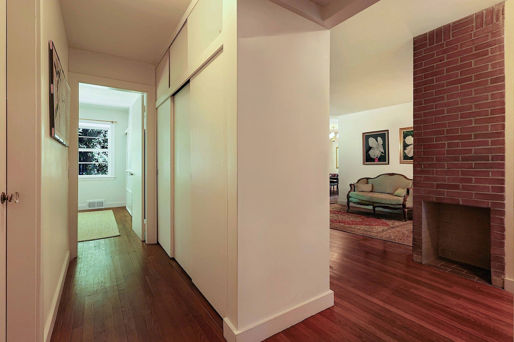 46 Woburn Street Property Photo 8