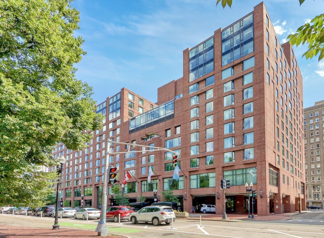 220 Boylston Street # 1016 Property Photo 1