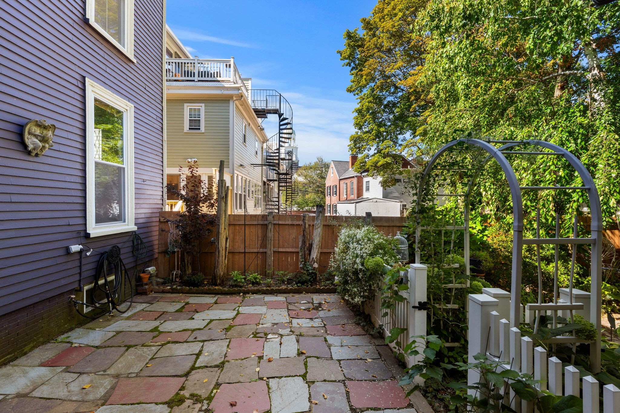 154 High St Property Photo 2