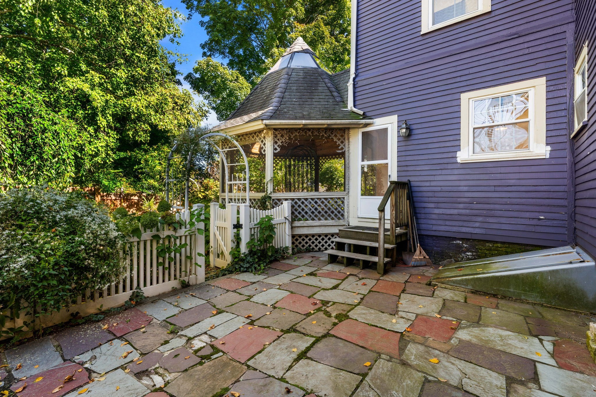 154 High St Property Photo 4