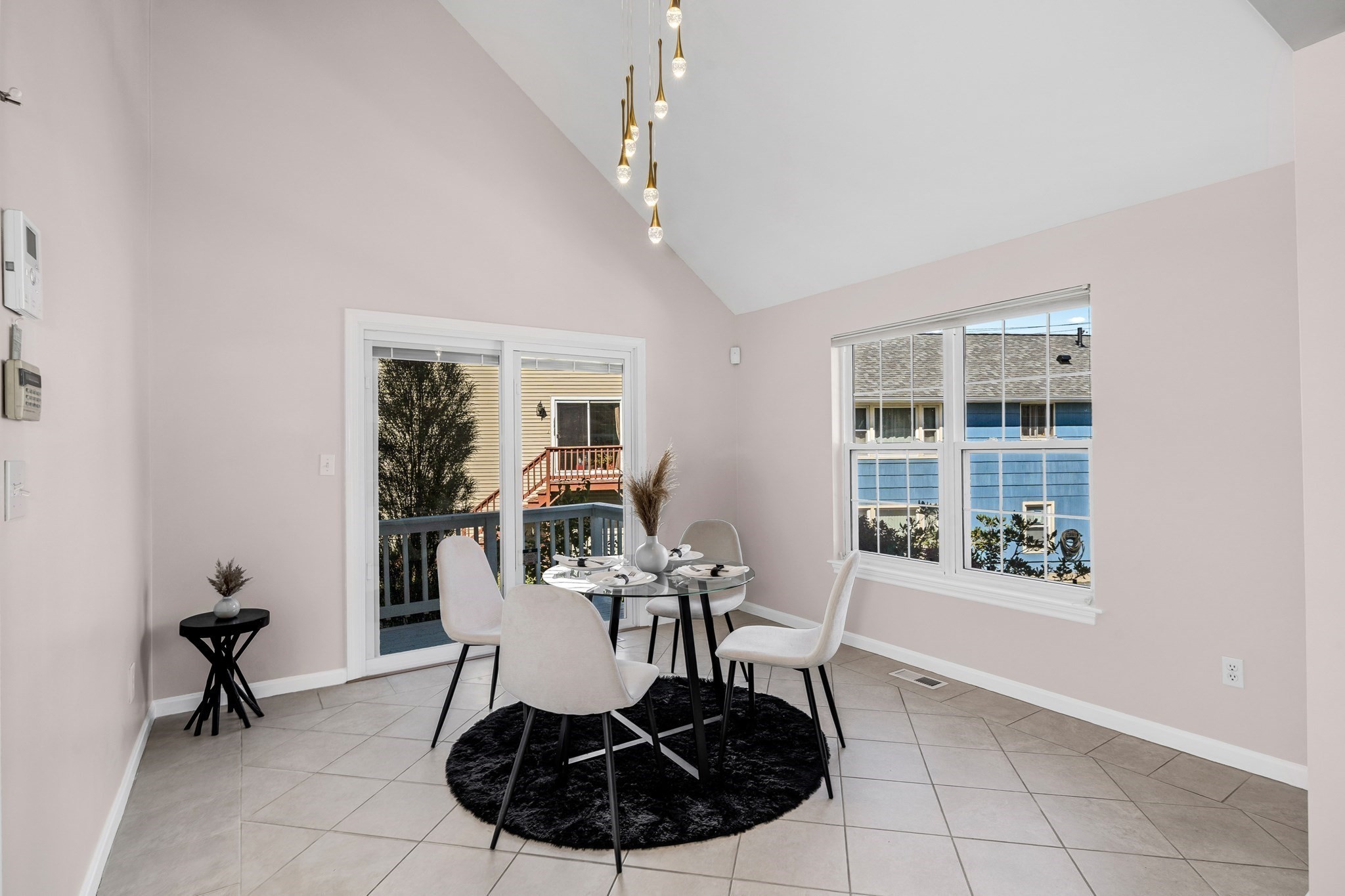 51 Bucklin Rd Property Photo 12