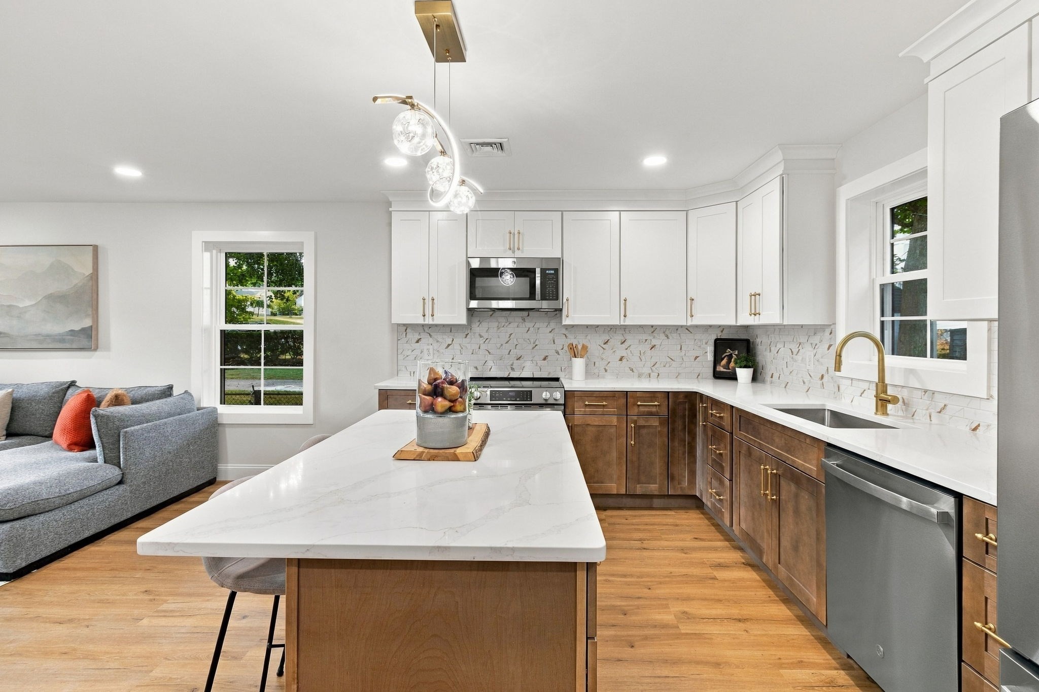 223 Jenckes Property Photo 6