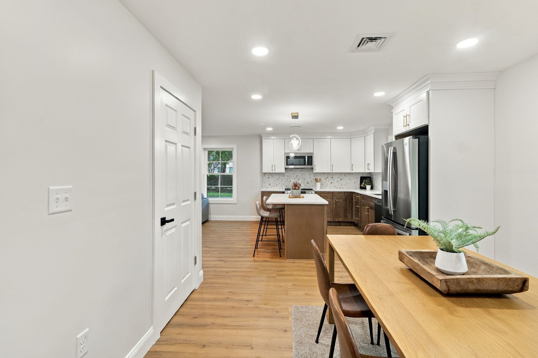 223 Jenckes Property Photo 15