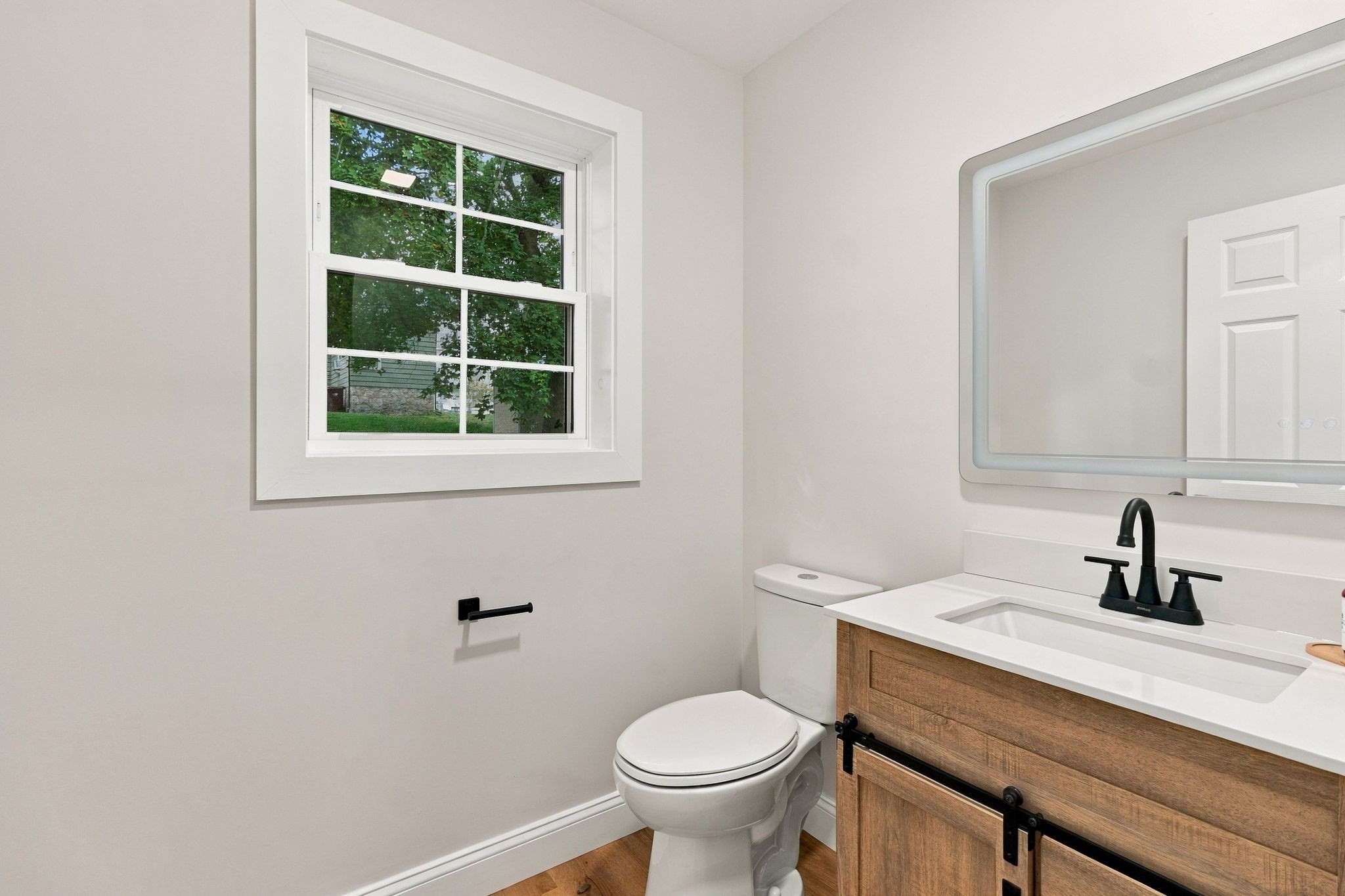 223 Jenckes Property Photo 19