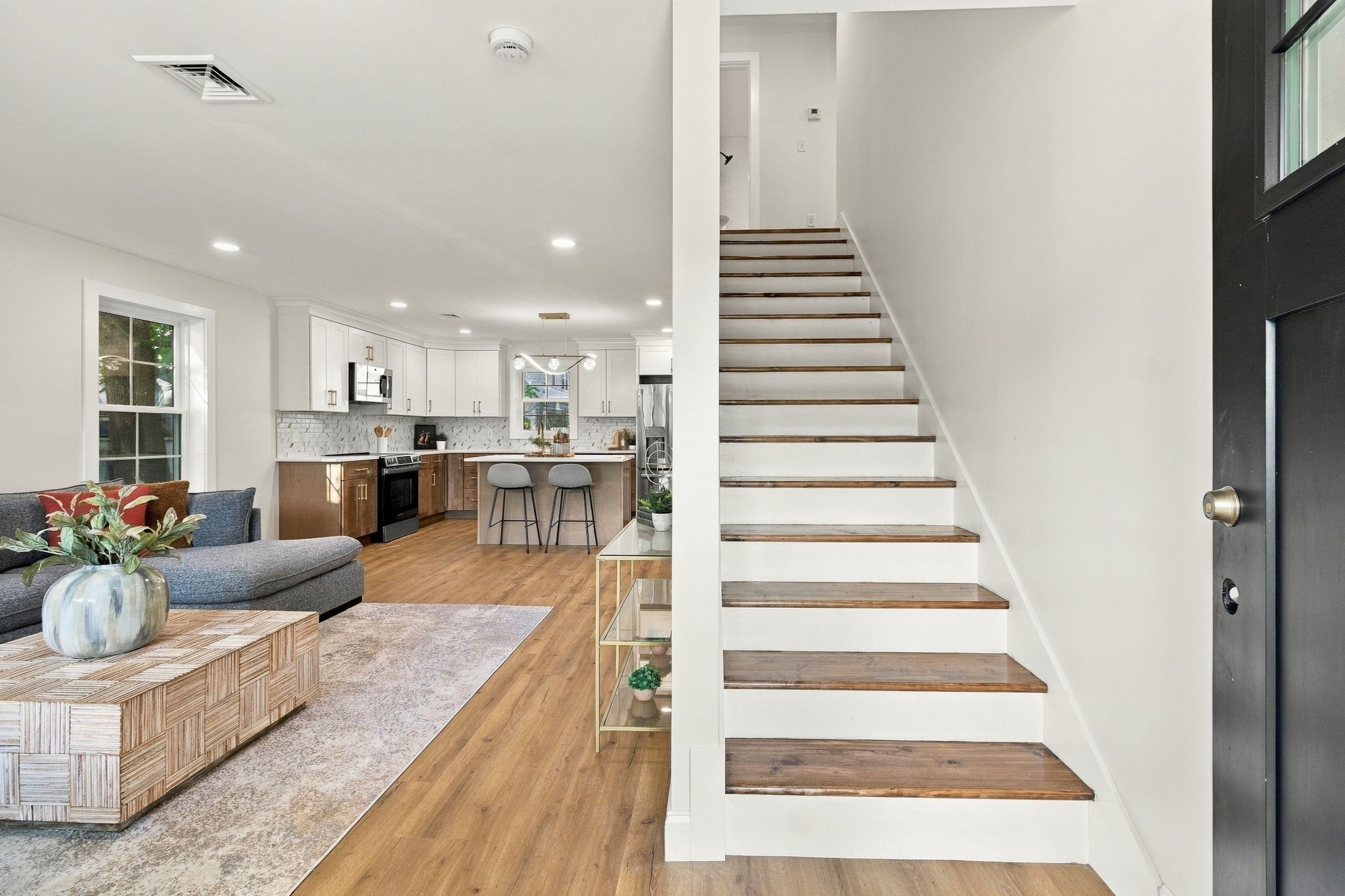223 Jenckes Property Photo 21