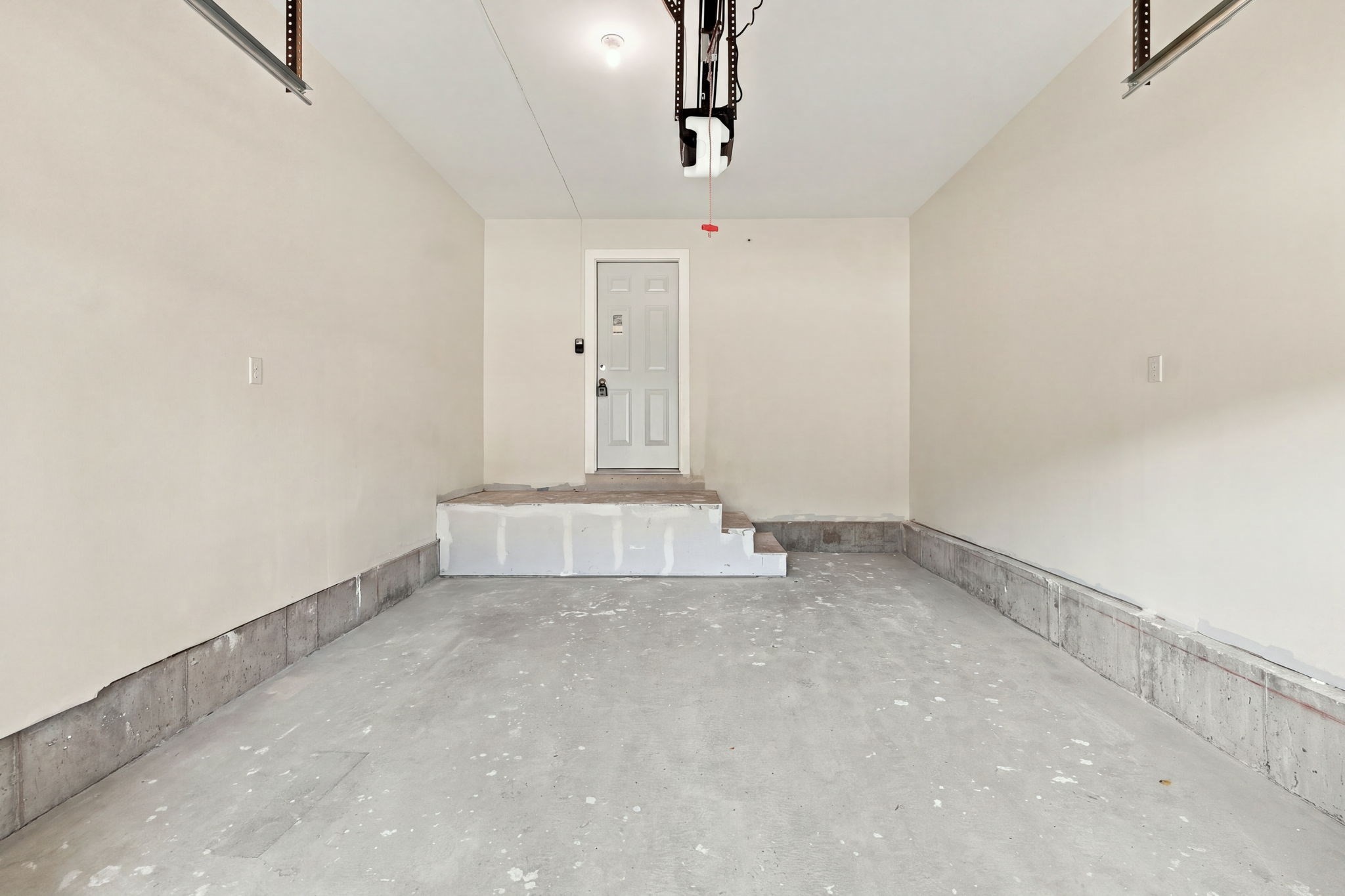 223 Jenckes Property Photo 33
