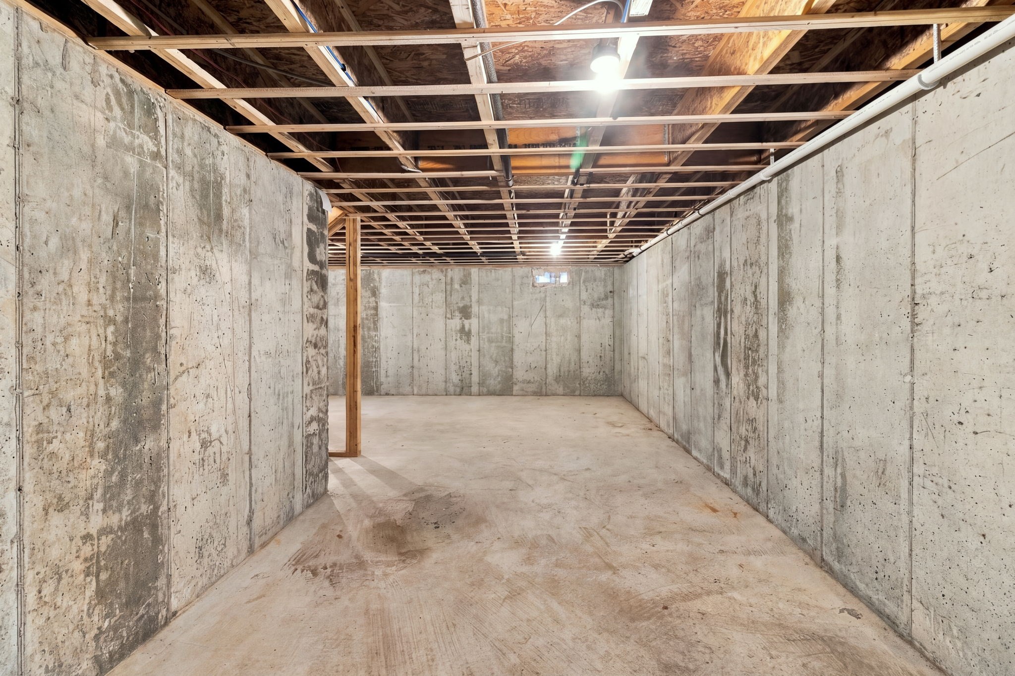 223 Jenckes Property Photo 36