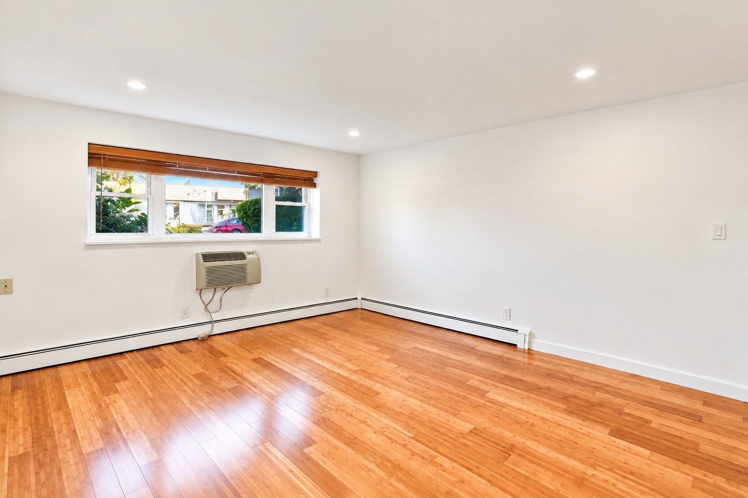 41 Warren St # B2 Property Photo 4