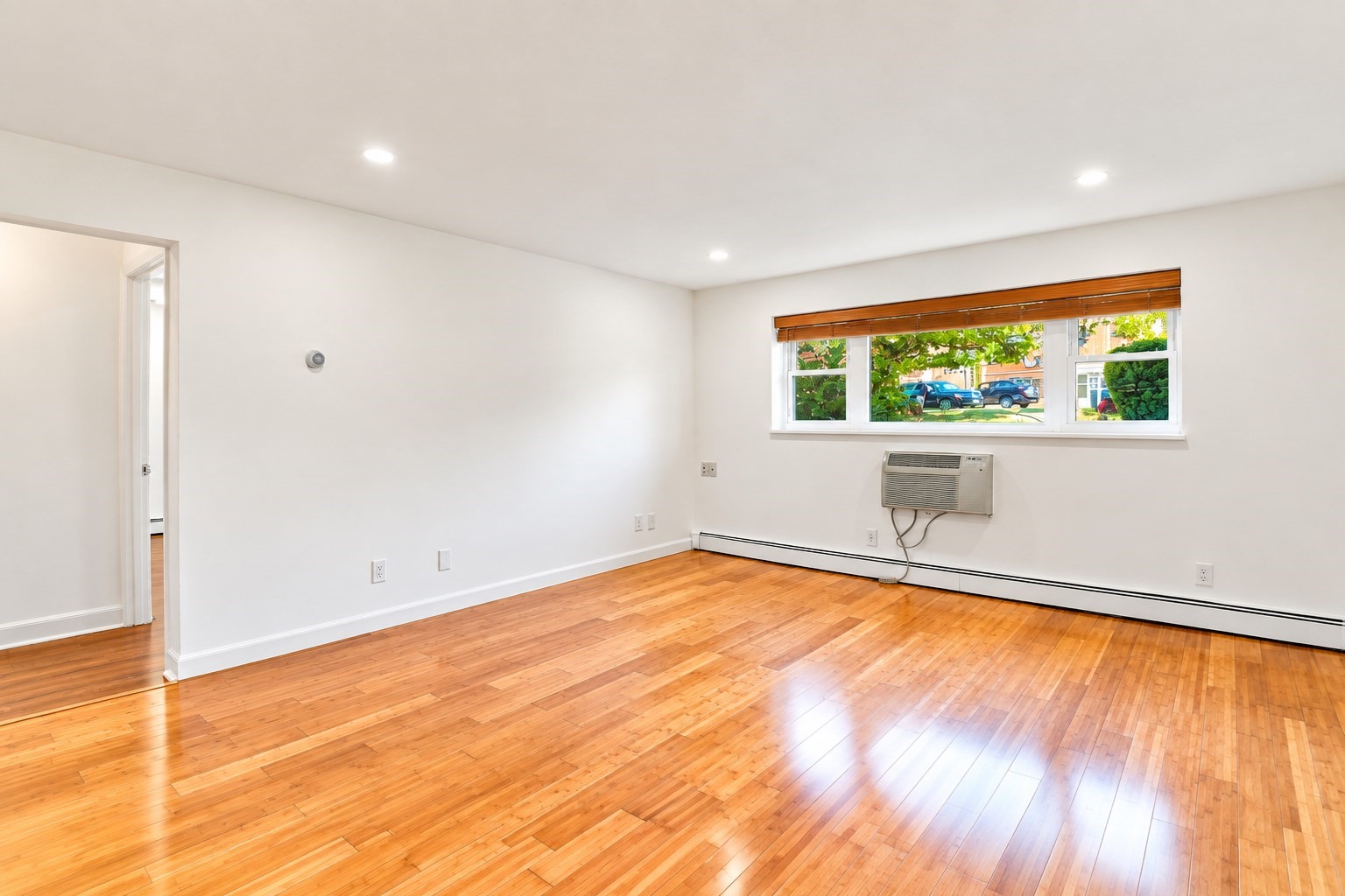 41 Warren St # B2 Property Photo 7