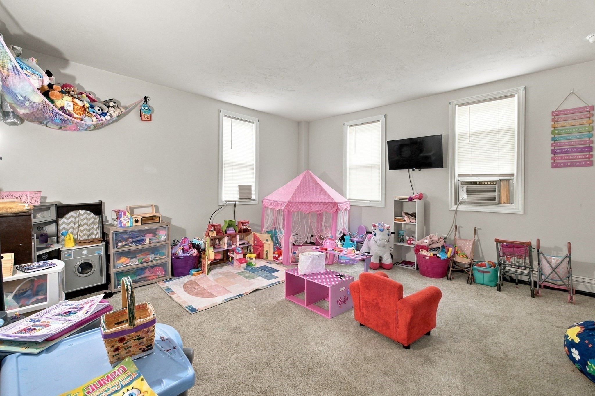126 Summer Street Property Photo 23
