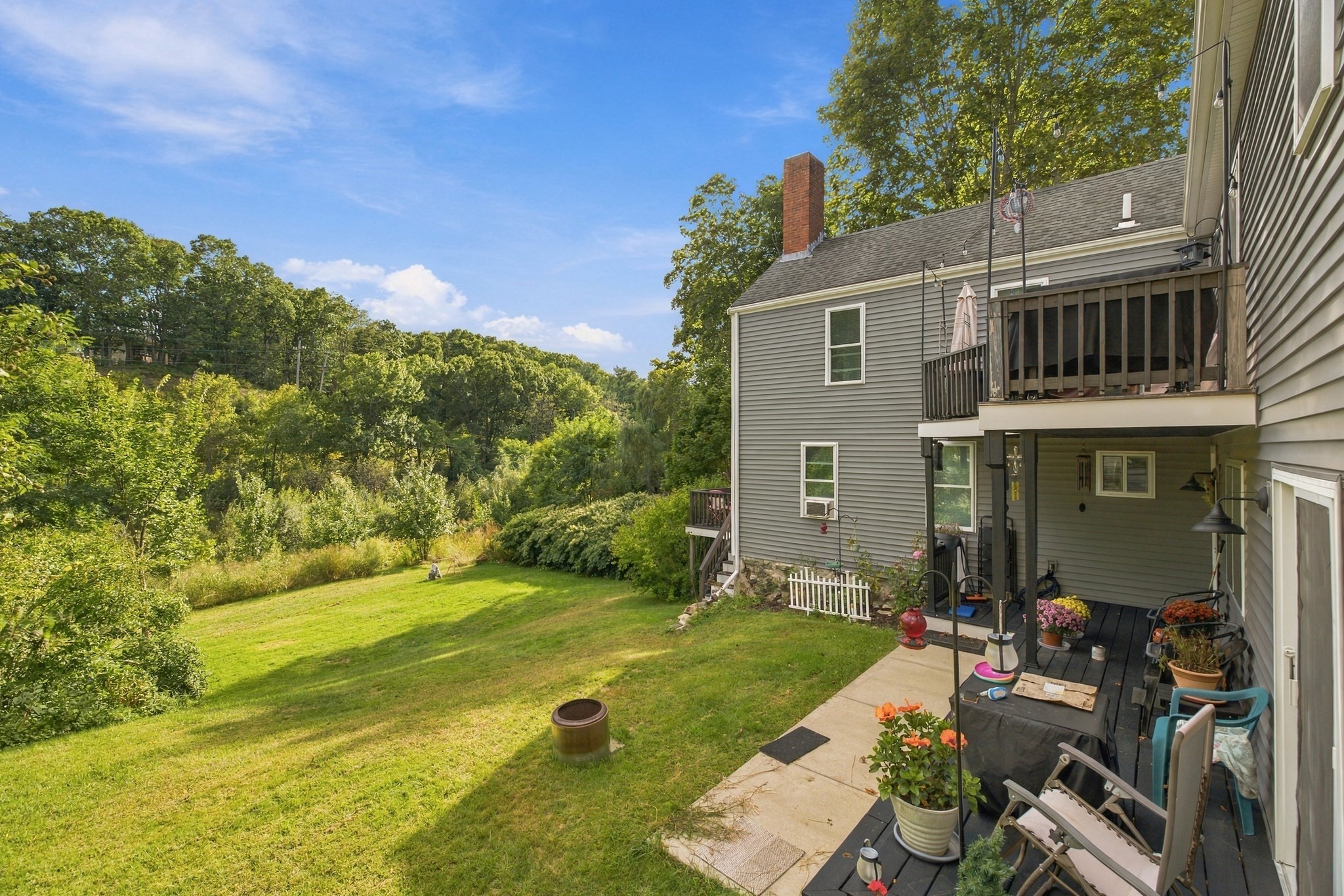 126 Summer Street Property Photo 34